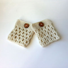 BOOT CUFFS WITH WOOD BUTTONS, HANDMADE AND CROCHET EXCLUSIVELY FOR ANNA SEE