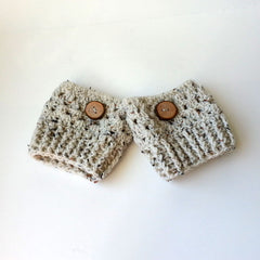 BOOT CUFFS WITH WOOD BUTTONS, HANDMADE AND CROCHET EXCLUSIVELY FOR ANNA SEE