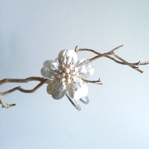 BRACELET: NATURAL SHELL PEARL FLOWER CUFF BRACELET, 8 5/8", 18K WHITE GOLD, HANDMADE AND AVAILABLE EXCLUSIVELY AT ANNA SEE